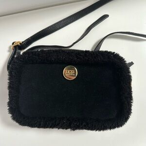 UGG Bailey Small Box Zip Shearling Cross Body Bag - Black
